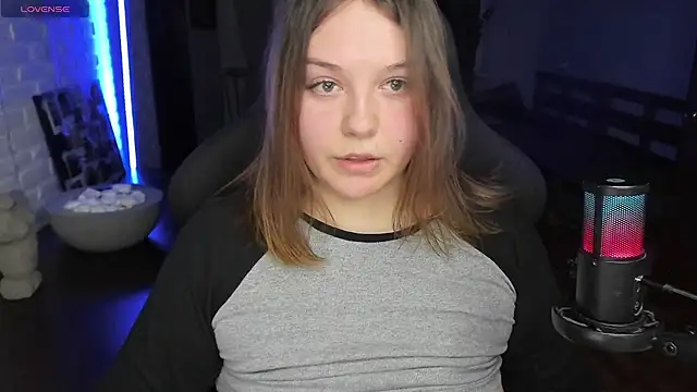 XNirvanaX online show from November 13, 1:53 am