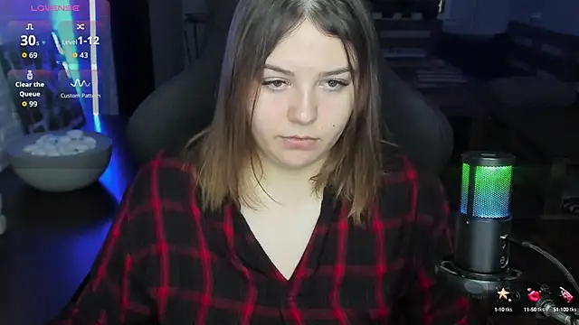 XNirvanaX online show from September 28, 3:57 am