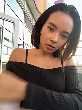 Snapshot of Irina_Grant chatting on January 22, 10:48 pm Irina Grant online show from January 22, 10:48 pm