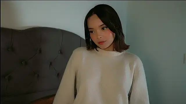 Snapshot of Irina_Grant chatting on January 6, 12:37 am Irina Grant online show from January 6, 12:37 am