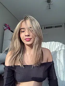 Irina Grant online show from March 2, 9:44 pm