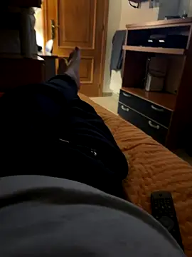 Snapshot of alex21017 chatting on October 10, 8:53 pm alex21017 online show from October 10, 8:53 pm