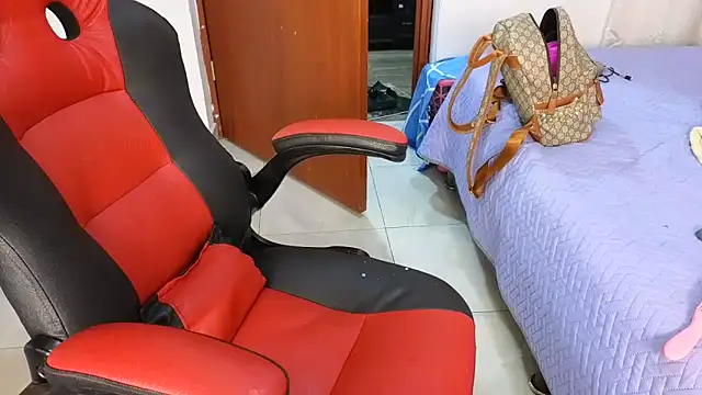 SexyLeilaa online show from October 16, 2:42 am