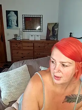 SarahDelSol online show from July 25, 7:27 am