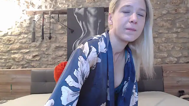 Naschkatze01 online show from December 21, 7:54 am