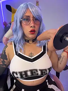 Luna Paris  online show from February 25, 9:47 pm