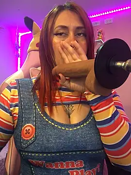 Luna Paris  online show from February 25, 1:21 pm