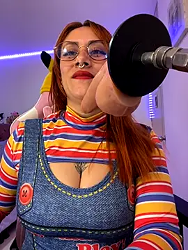 Luna Paris  online show from November 20, 11:03 pm