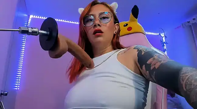 Luna Paris  online show from March 18, 4:39 pm