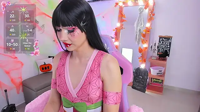 Snapshot of alessandrathedoll chatting on October 29, 6:51 pm alessandrathedoll online show from October 29, 6:51 pm