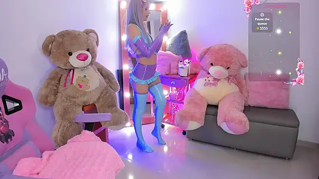 Snapshot of alessandrathedoll chatting on November 6, 7:07 pm alessandrathedoll online show from November 6, 7:07 pm