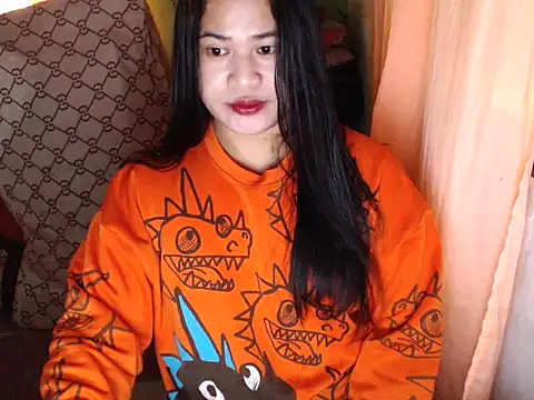 Snapshot of Hugeladycockmarga chatting on January 11, 11:55 pm Hugeladycockmarga online show from January 11, 11:55 pm