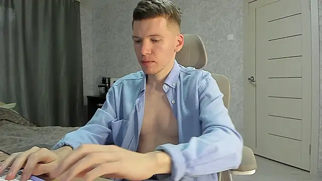 Bananas dick online show from March 1, 7:52 am