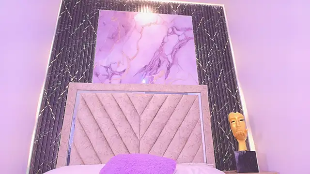 Hanna Evaanss online show from September 20, 8:25 pm