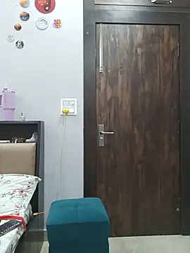 Beautiful xxo online show from May 11, 4:04 pm