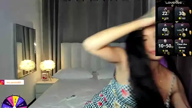 Snapshot of LustfulMonica chatting on June 8, 1:50 am LustfulMonica online show from June 8, 1:50 am