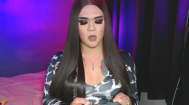 Snapshot of VictoriaEliz chatting on February 13, 9:27 pm VictoriaEliz online show from February 13, 9:27 pm