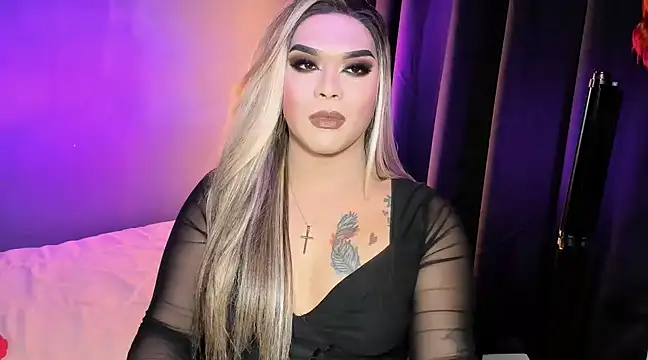 Snapshot of VictoriaEliz chatting on March 17, 6:00 pm VictoriaEliz online show from March 17, 6:00 pm