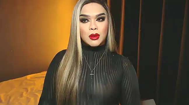 Snapshot of VictoriaEliz chatting on January 12, 12:23 pm VictoriaEliz online show from January 12, 12:23 pm