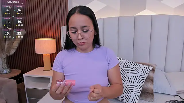 Sammy Fit  online show from March 7, 3:39 pm