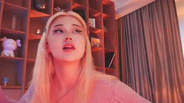 hyun chia online show from November 8, 2:15 am