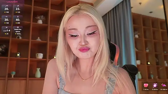 hyun chia online show from May 30, 4:19 am
