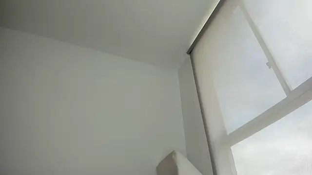 candyhotsquirt xx online show from November 8, 1:25 pm