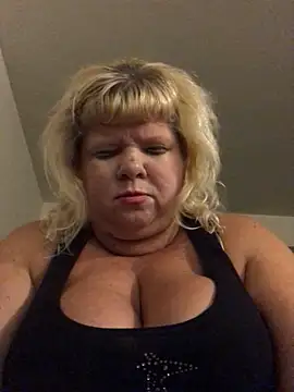 JemJensen30 online show from October 9, 7:09 am