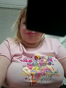 JemJensen30 online show from May 26, 8:34 am