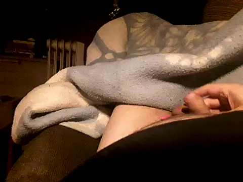 ciruelo1 online show from February 13, 8:34 pm