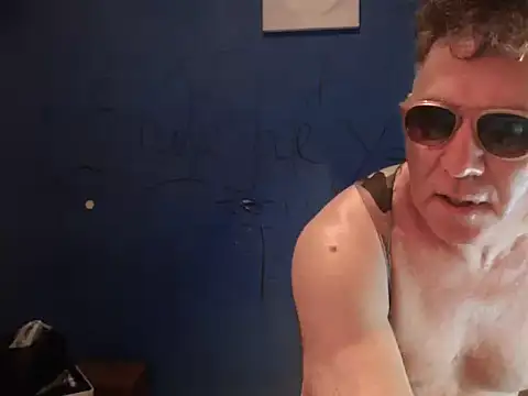 Fabrissi online show from April 13, 9:41 pm