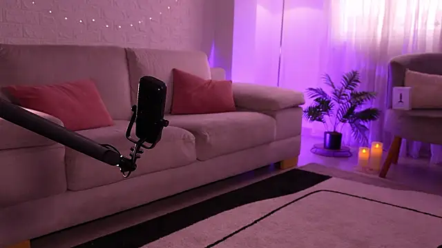 GiaFaaris online show from March 28, 6:53 pm