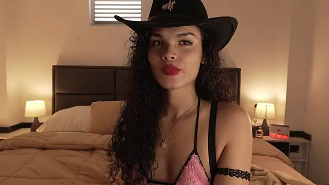 GiaFaaris online show from September 9, 3:54 pm