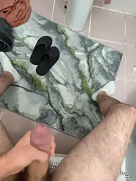 Snapshot of Yakisiklix32 chatting on October 13, 8:43 pm Yakisiklix32 online show from October 13, 8:43 pm