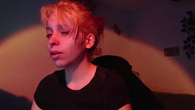 Snapshot of MaryJannes chatting on November 27, 7:42 am MaryJannes online show from November 27, 7:42 am