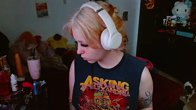 MaryJannes online show from July 23, 4:58 pm