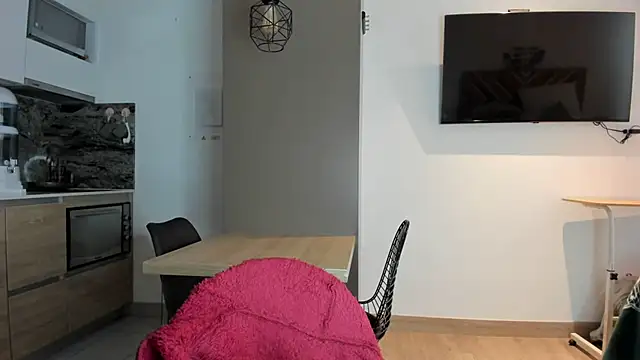 alexademie1 online show from January 20, 9:53 pm