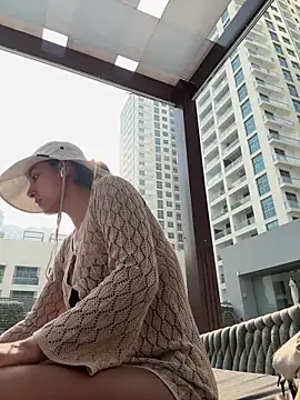 alexademie1 online show from October 11, 4:57 am