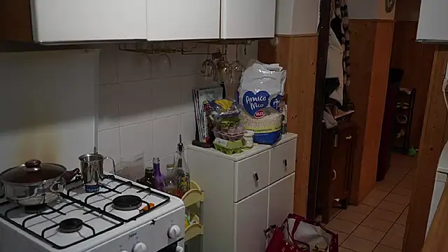 Snapshot of VanessaDoyle chatting on November 18, 8:28 am VanessaDoyle online show from November 18, 8:28 am