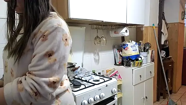 Snapshot of VanessaDoyle chatting on February 26, 9:04 pm VanessaDoyle online show from February 26, 9:04 pm