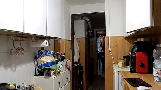 VanessaDoyle online show from March 6, 6:41 am