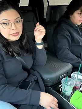 drizzypeach602 online show from November 19, 10:43 pm