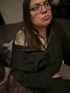 drizzypeach602 online show from March 29, 5:42 am