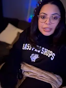 drizzypeach602 online show from November 29, 3:17 am