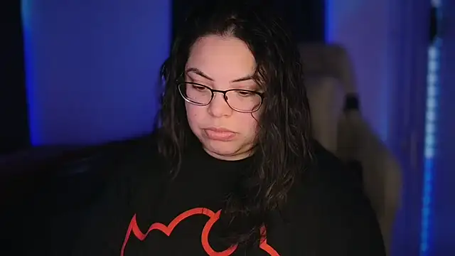 drizzypeach602 online show from December 19, 2:48 am