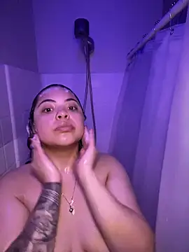 drizzypeach602 online show from February 24, 5:43 am