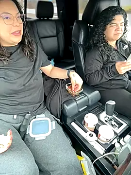 drizzypeach602 online show from November 8, 7:39 pm