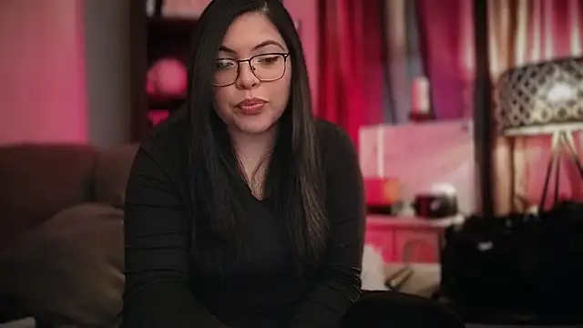 drizzypeach602 online show from June 18, 1:15 am