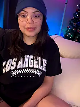 drizzypeach602 online show from December 3, 4:35 am