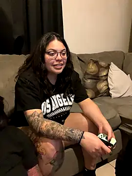 drizzypeach602 online show from September 14, 3:29 am